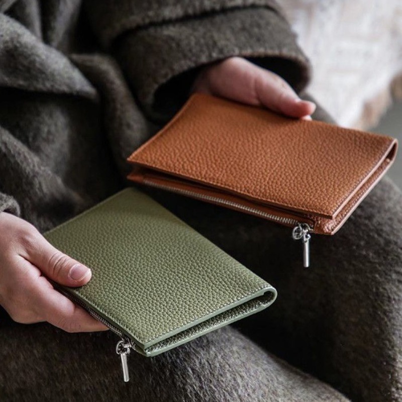 Skórzane etui na paszport, wod – Women'S Accessories Wallet recenzja i cena