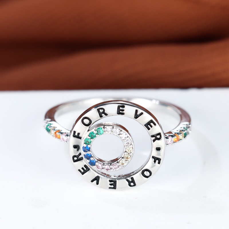 Wieczne znaczenie Europy i Ame – Women Accessories Meaning recenzja i cena