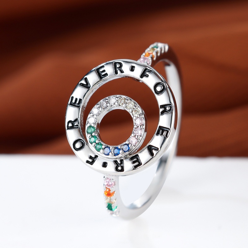Wieczne znaczenie Europy i Ame – Women Accessories Meaning recenzja i cena