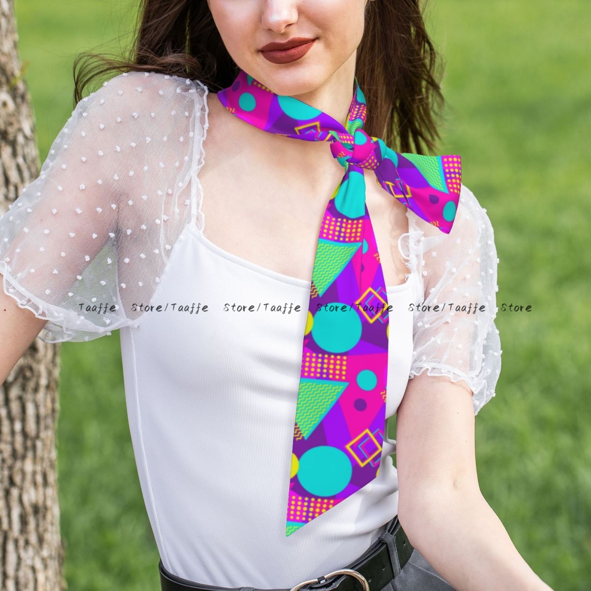Długi satynowy szalik damski,  – Women'S Accessories In The 80S recenzja i cena